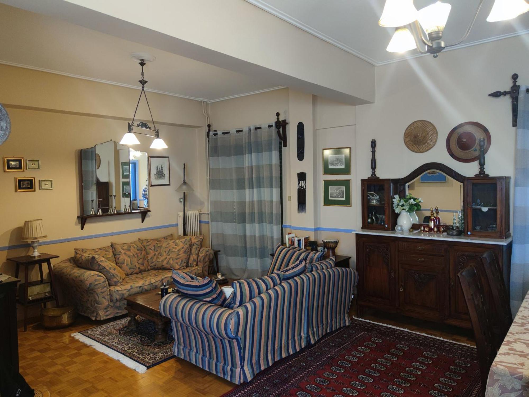 Classic Apartment In Kalamata Exteriör bild